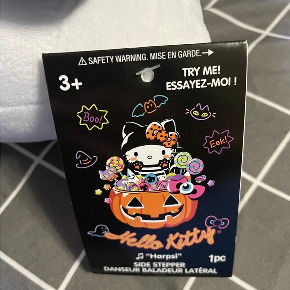COPY - Hello Kitty Skeleton Side Stepper Plays “Harpsi” Halloween - Picture 3 of 4